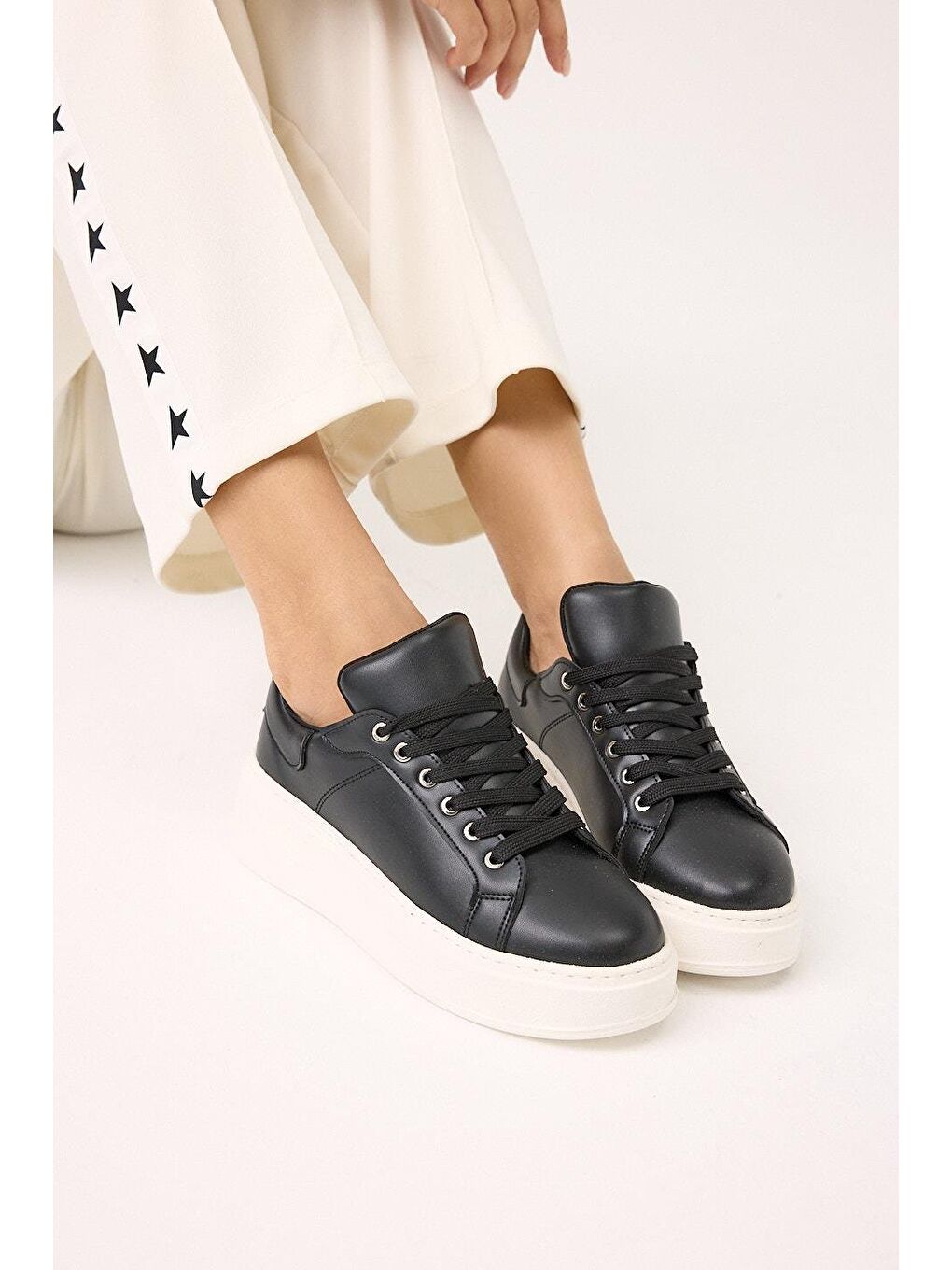 Siyah Kadın Günlük Ayakkabı-2