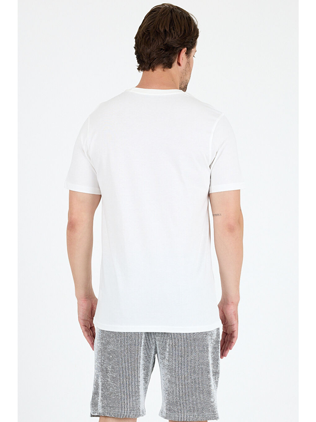 Ekru Bisiklet Yaka Baskılı Penye Erkek %100 Pamuk Tişört-4