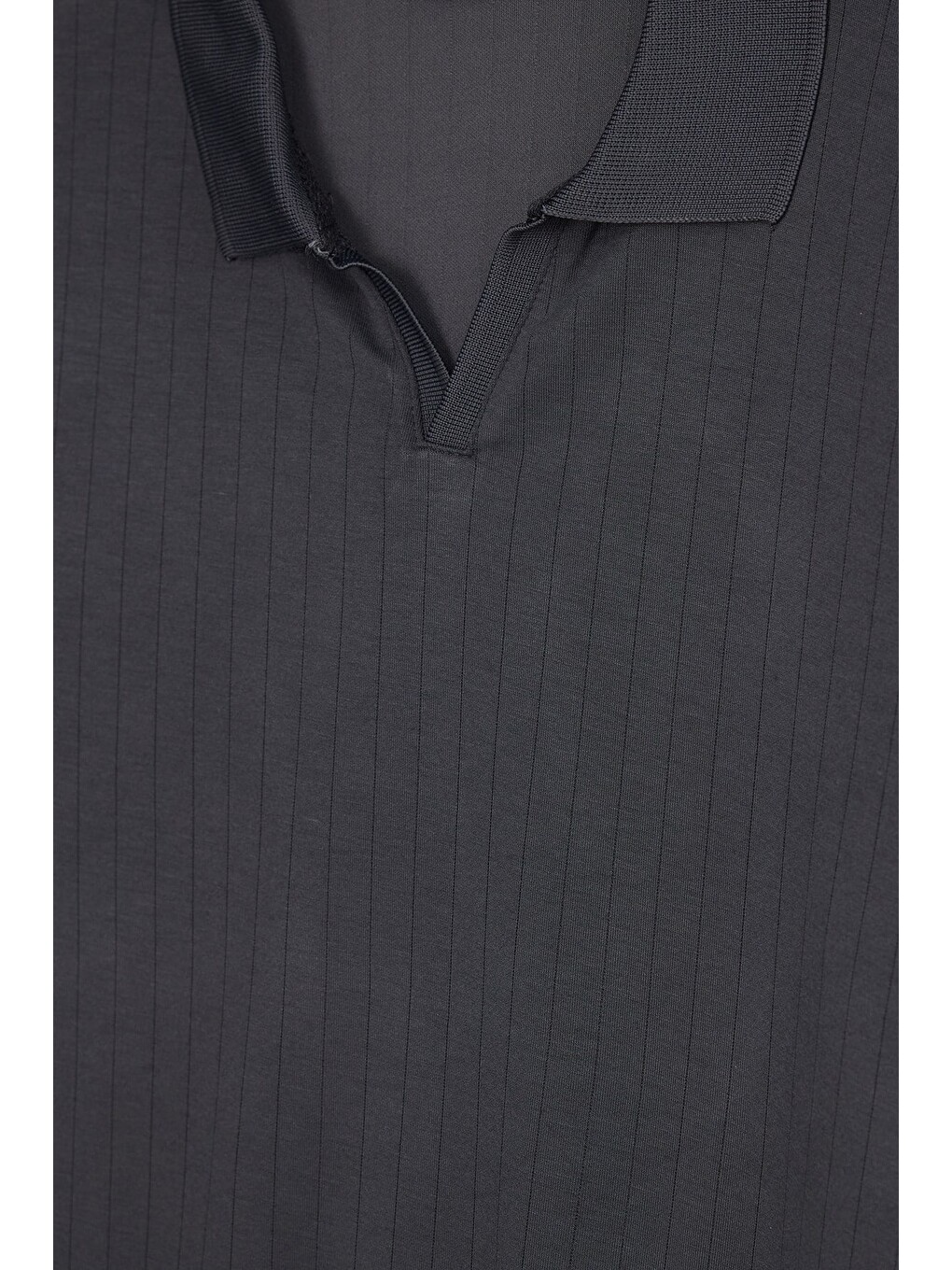 Erkek Slim Fit Dar Kesim Pamuklu Kısa Kollu Çizgili Antrasit Polo V Yaka Tişört-3