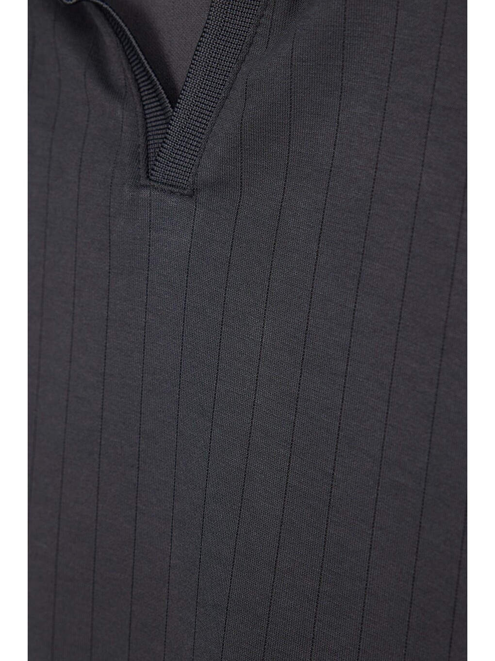 Erkek Slim Fit Dar Kesim Pamuklu Kısa Kollu Çizgili Antrasit Polo V Yaka Tişört-4