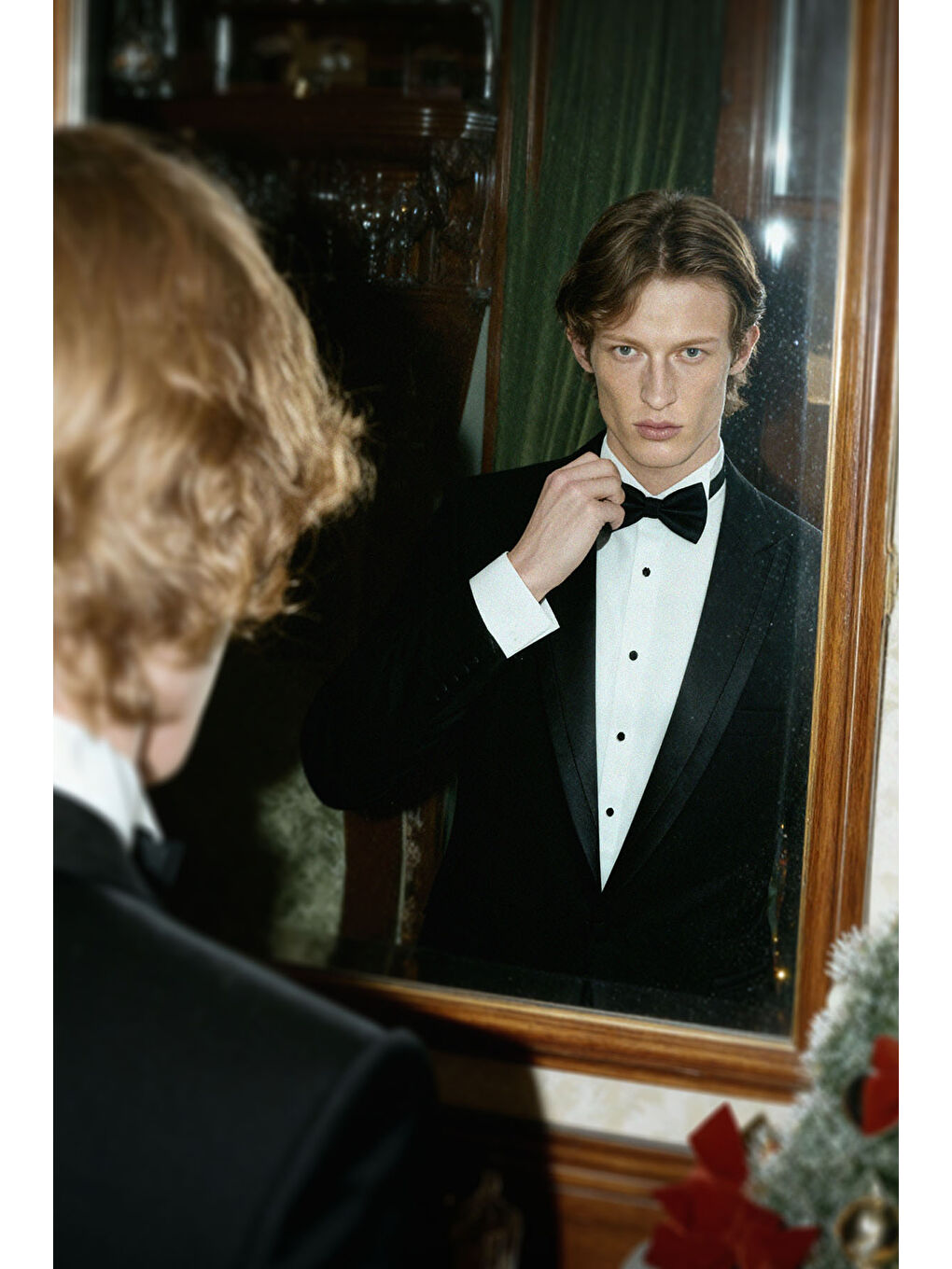 Erkek Siyah Slim Fit Dar Kesim Kırlangıç Yaka Desenli Klasik Smokin Takım-11