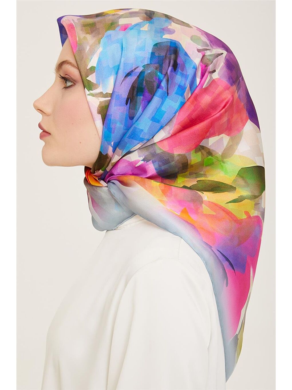 Karışık Monogram Desenli Sura İpek Eşarp 24Ya9104 52 31-2