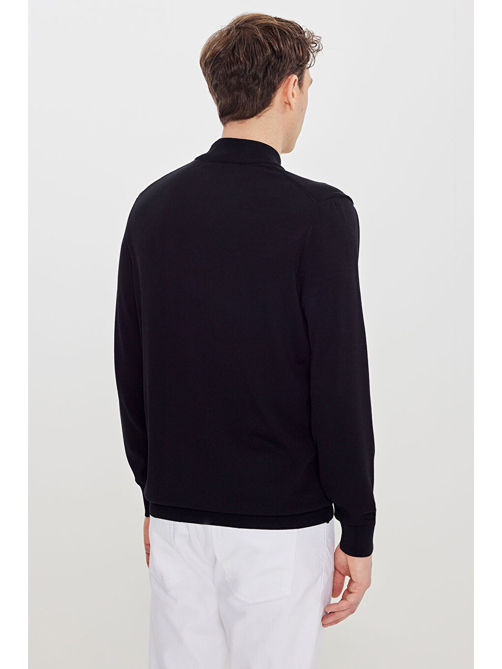 Erkek Siyah Standart Fit Normal Kesim Yarım Balıkçı Yaka Triko Kazak-4