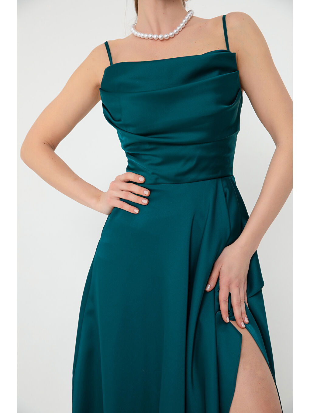 Kadın Petrol Volanlı Yırtmaçlı Saten Abiye & Mezuniyet Elbisesi-2