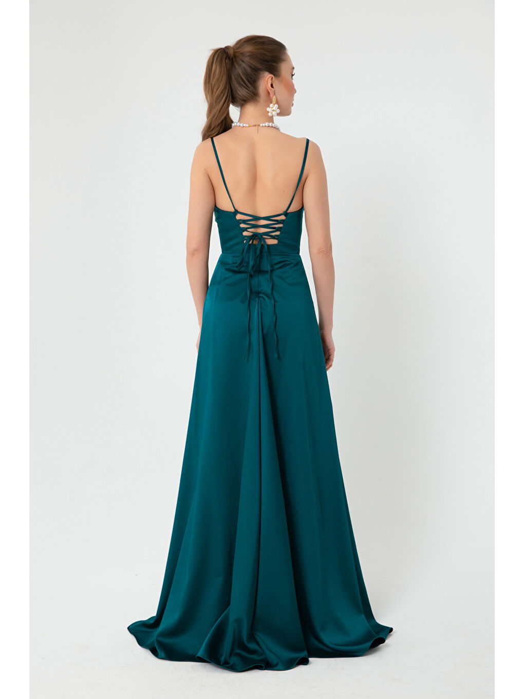 Kadın Petrol Volanlı Yırtmaçlı Saten Abiye & Mezuniyet Elbisesi-4