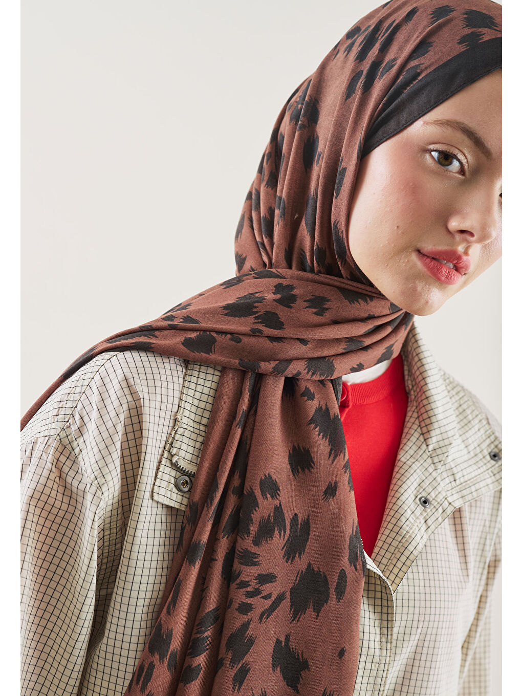 Kahverengi CHEETAH DESEN RAMİ ŞAL KAHVE-1