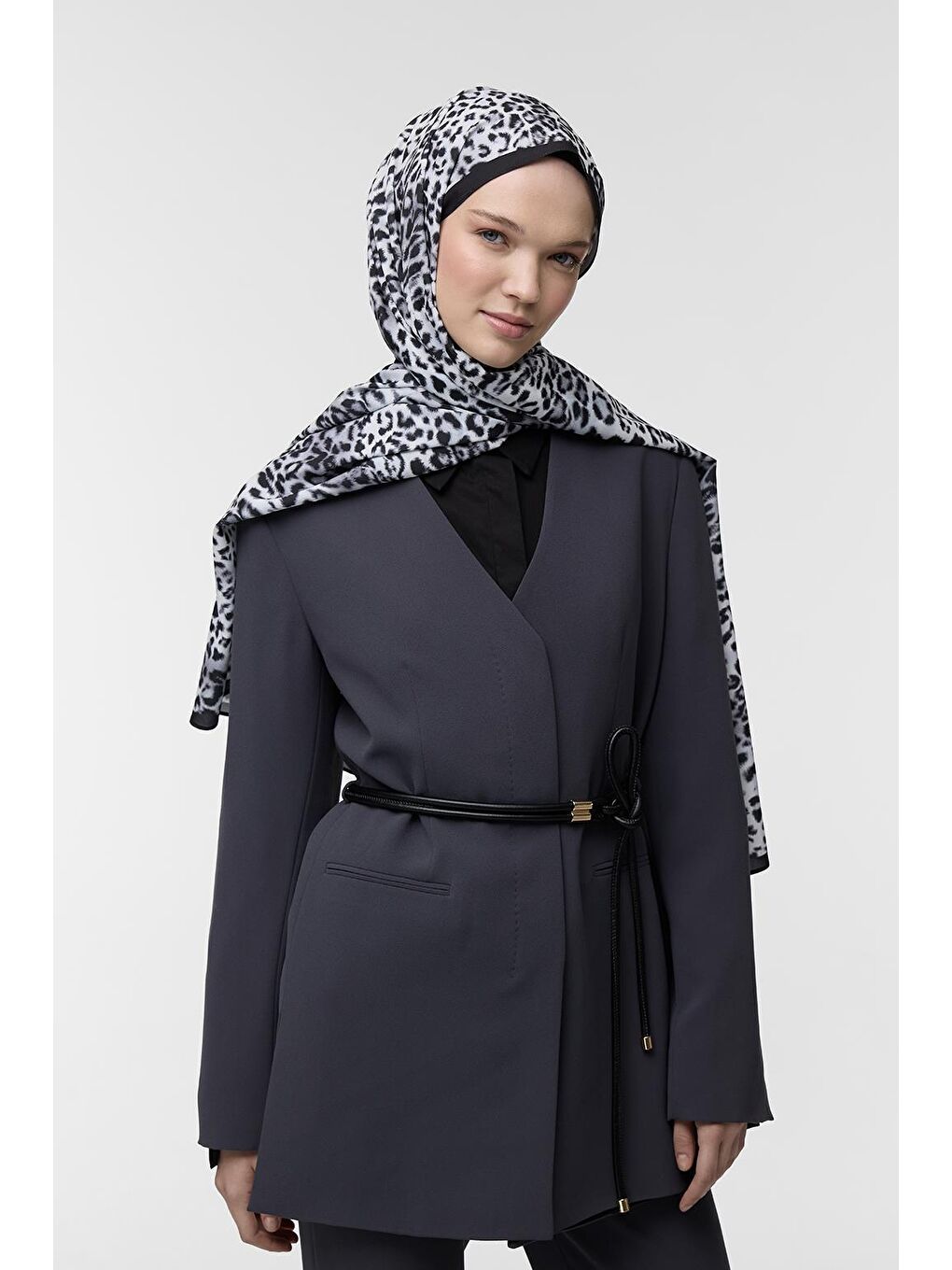 Siyah Daily Print Şal Black Leopard Desenli-1