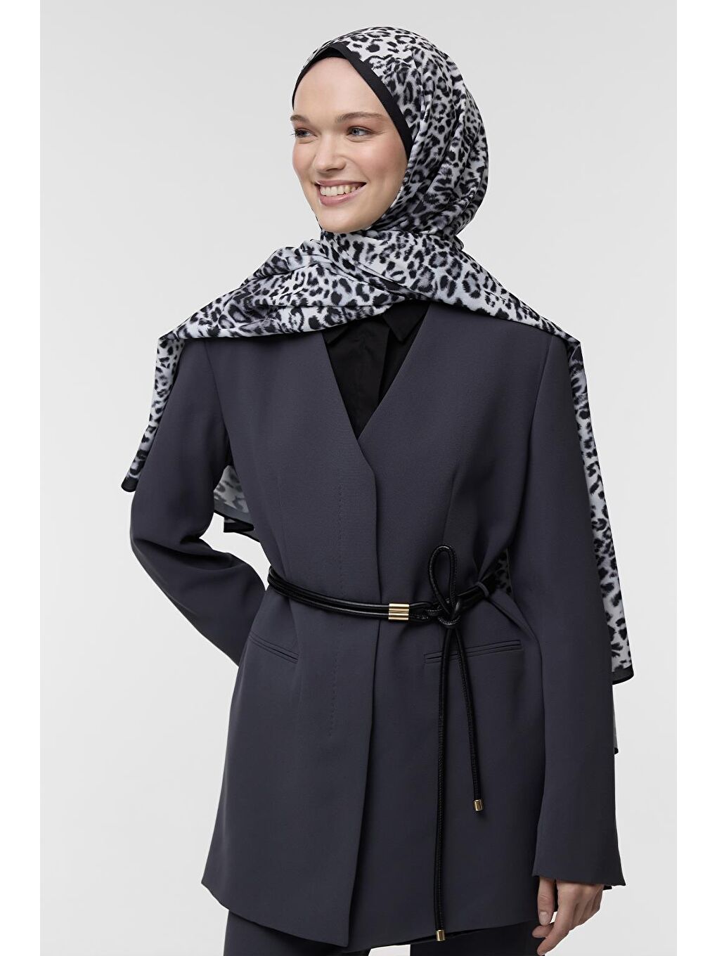 Siyah Daily Print Şal Black Leopard Desenli-2