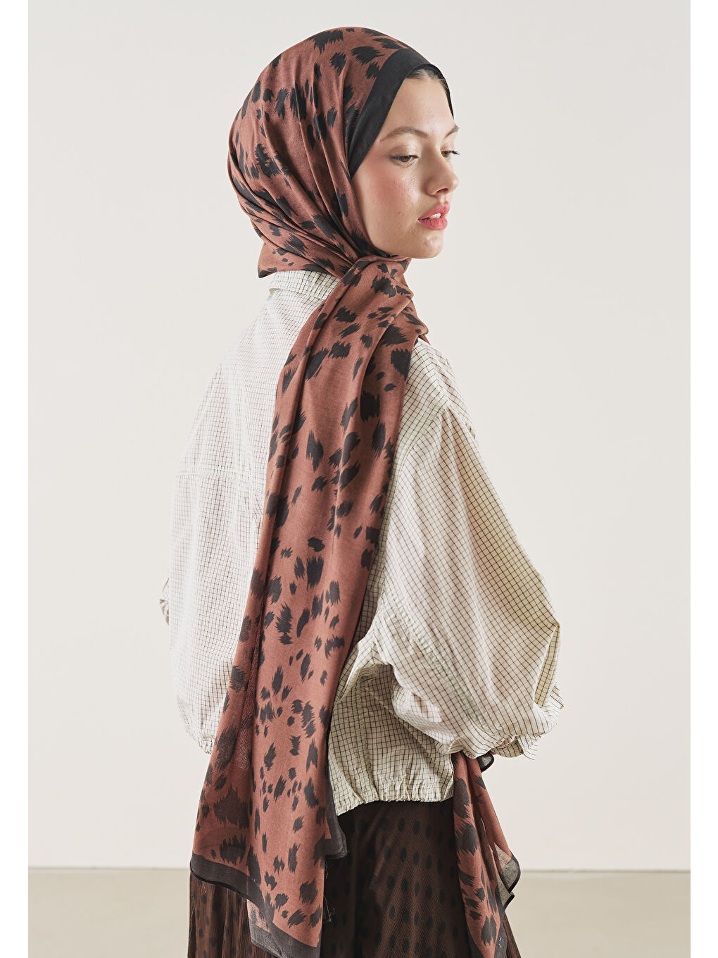 Kahverengi CHEETAH DESEN RAMİ ŞAL KAHVE-3