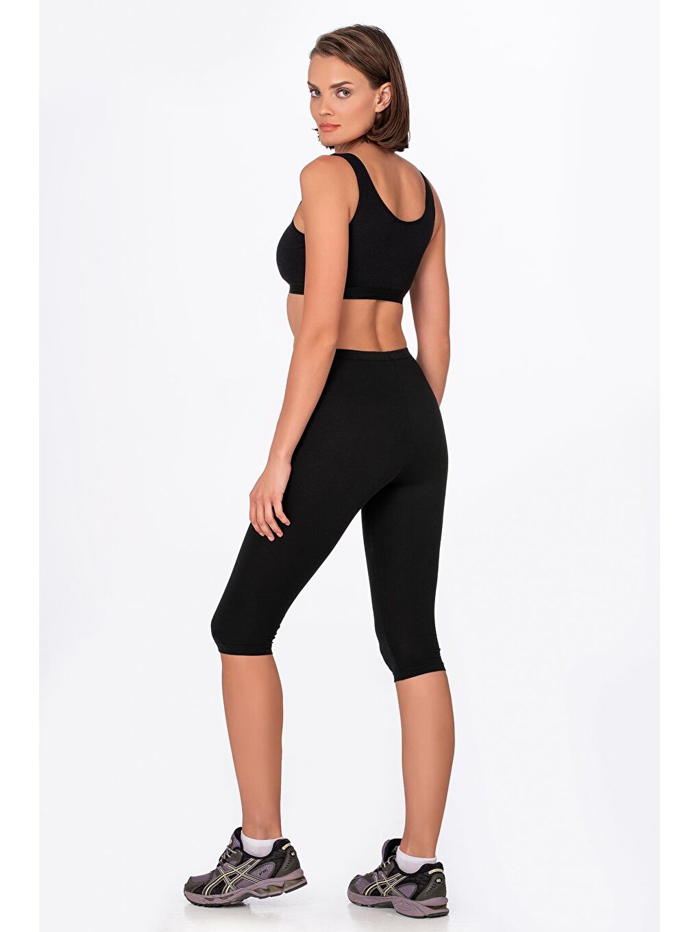 Kadın Elastanlı Süprem Düz Kapri Tayt | Siyah K0458-1