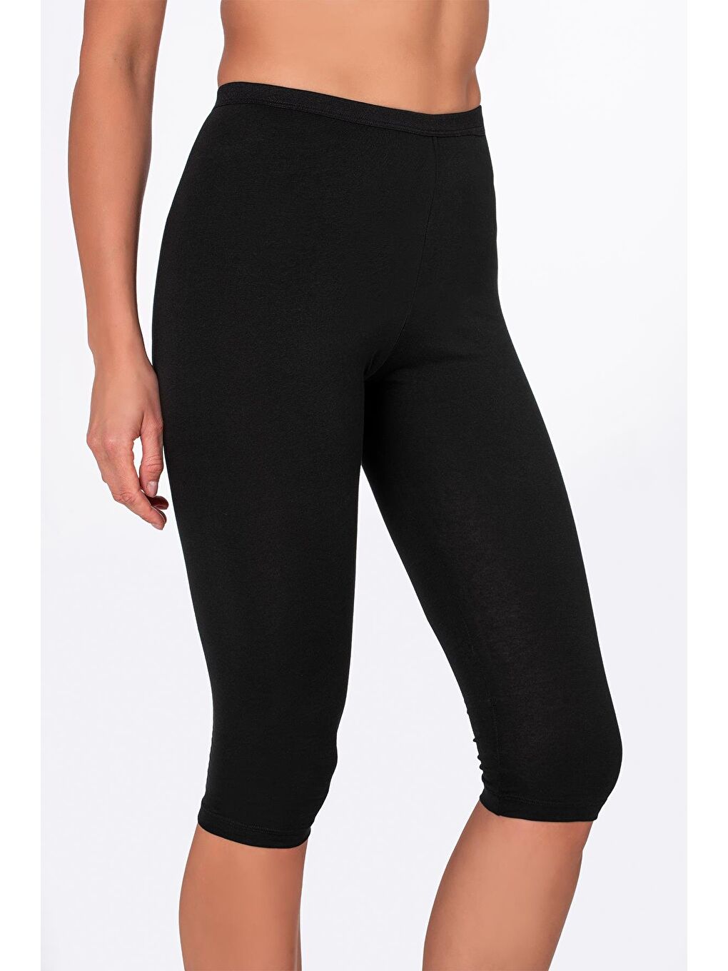 Kadın Elastanlı Süprem Düz Kapri Tayt | Siyah K0458-2