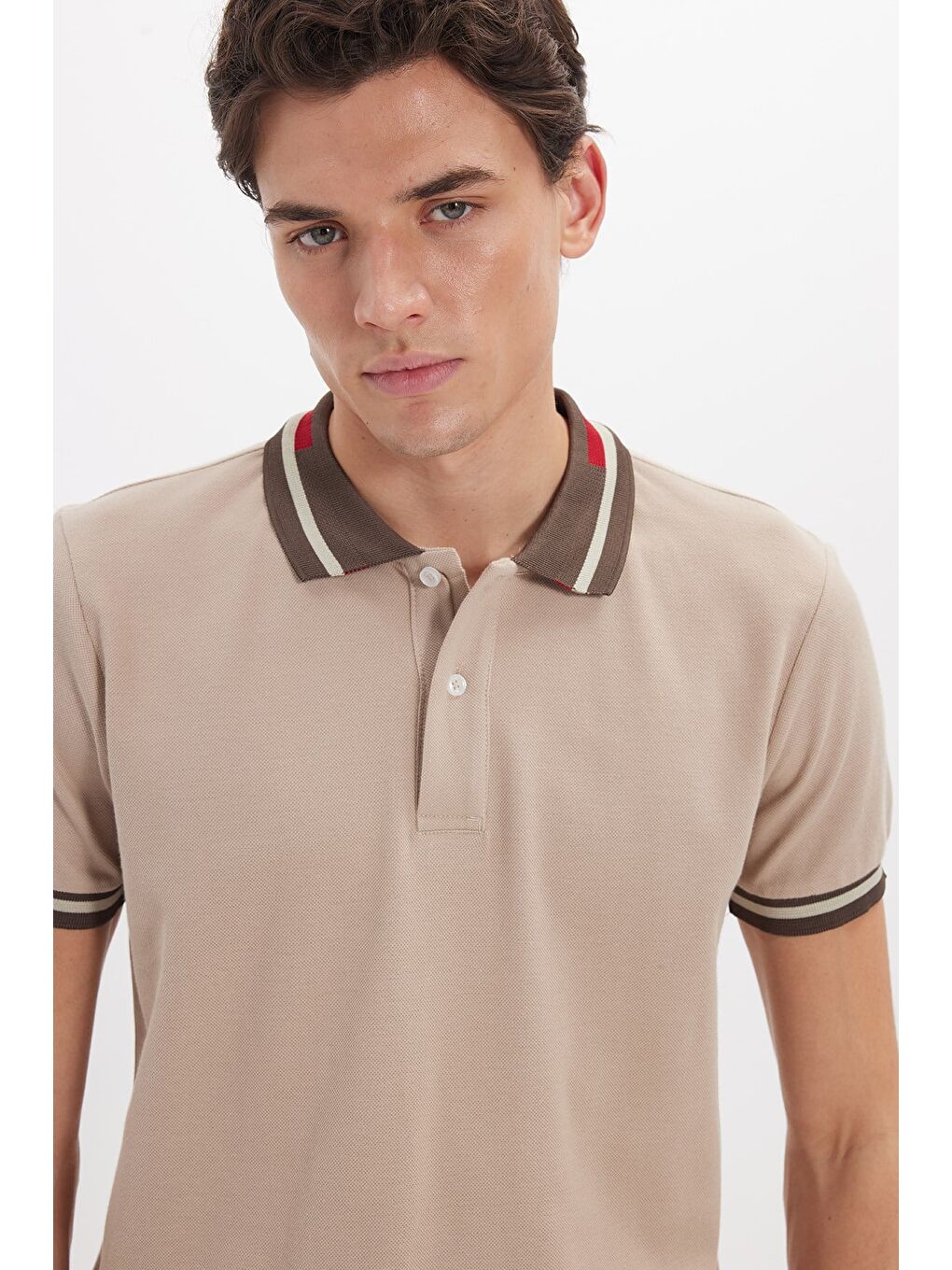 Erkek Slim Fit Dar Kesim %100 Pamuk Düz Pike Yaka Ve Kol Detaylı Bej Polo Yaka Tişört-3