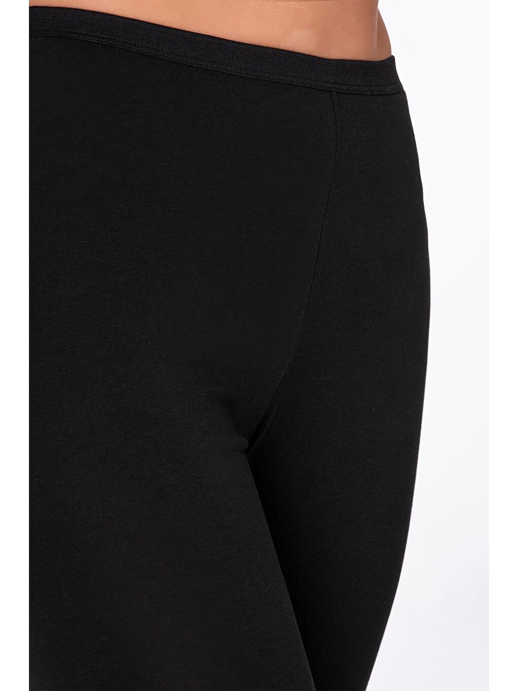 Kadın Elastanlı Süprem Düz Kapri Tayt | Siyah K0458-3