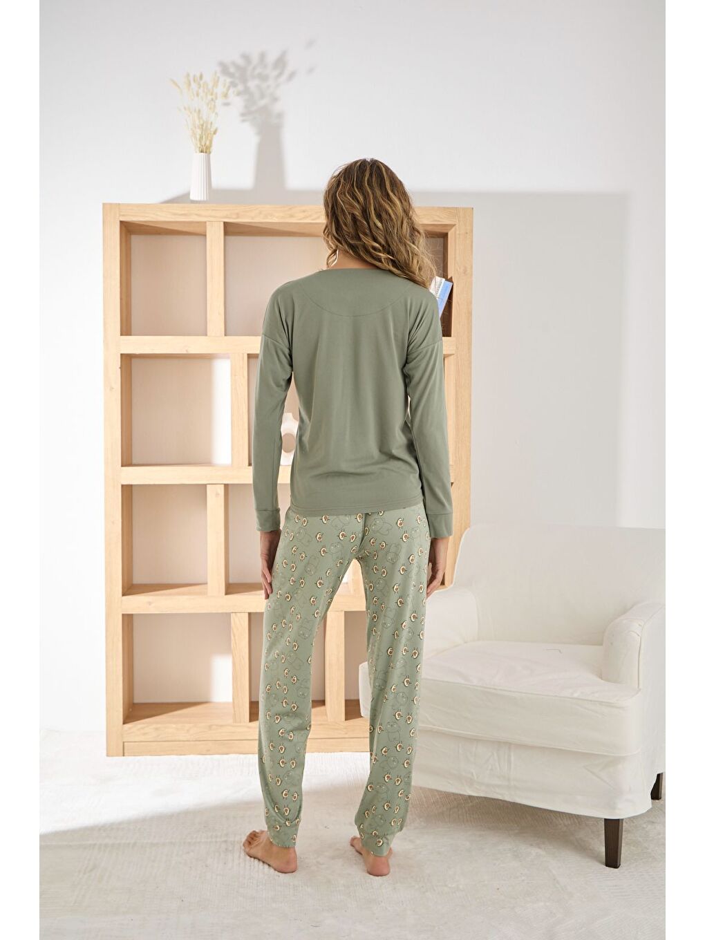 Haki Kadın Uzun Kollu Yumuşak Sofya Kumaş Yüksek Kalite Esnek Rahat Pijama Takımı-1