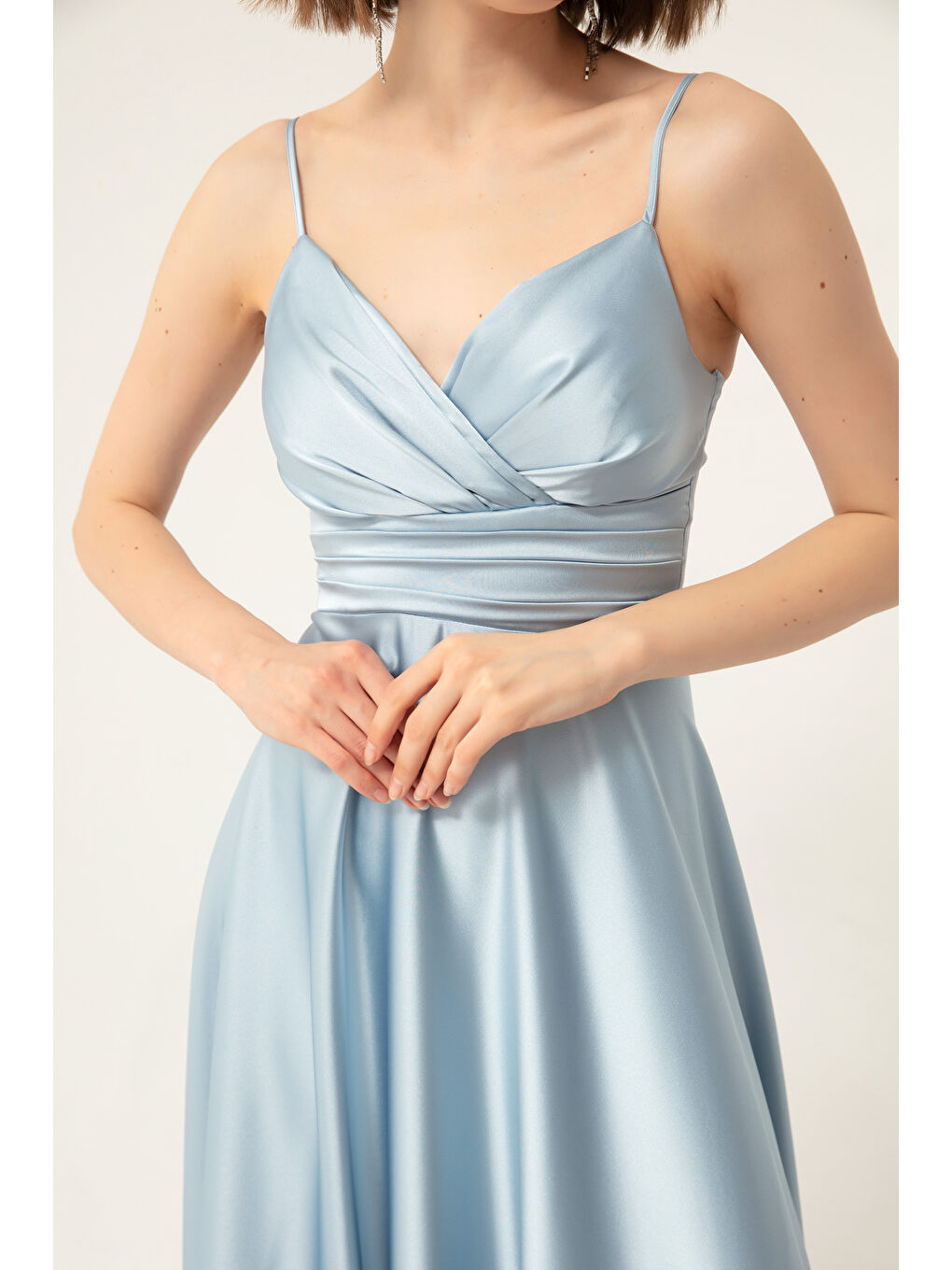 Kadın Bebe Mavi İp Askılı Bel Kemerli Saten Uzun Abiye & Mezuniyet Elbisesi-3