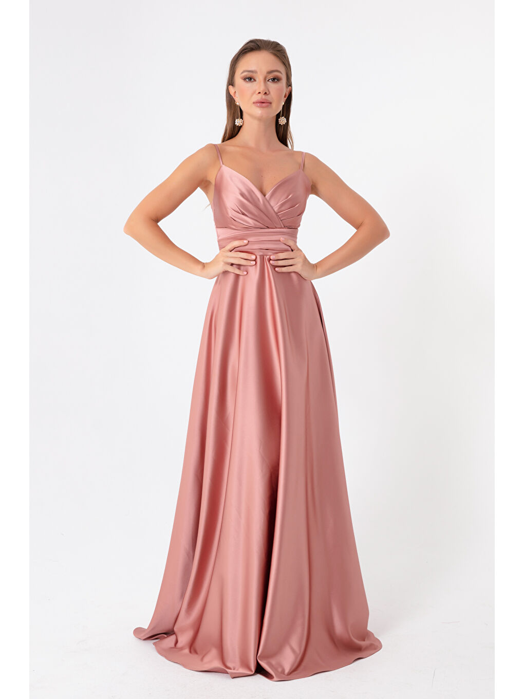 Pembe Kadın Somon İp Askılı Bel Kemerli Saten Uzun Abiye & Mezuniyet Elbisesi