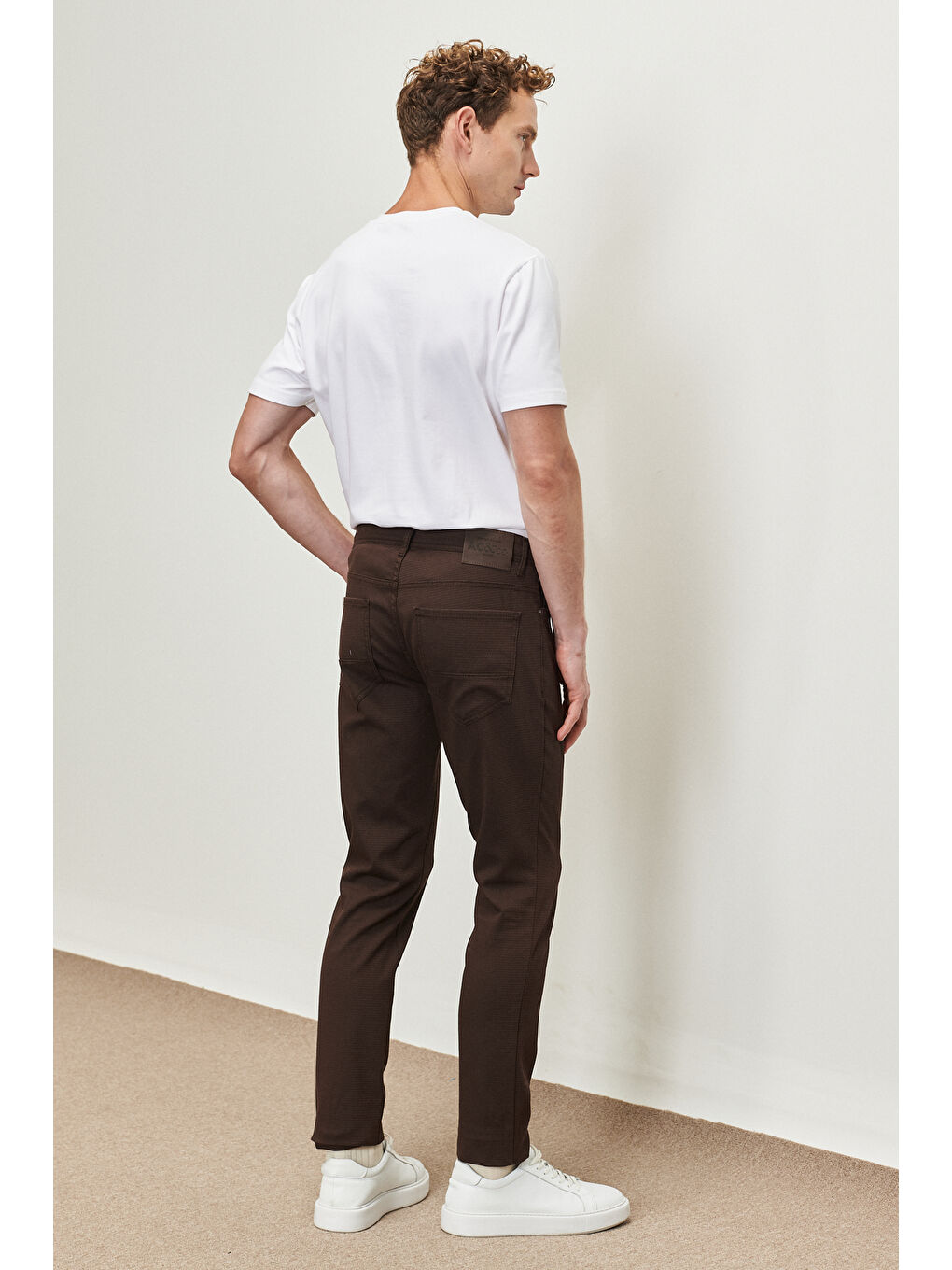 Erkek Kahverengi Slim Fit Dar Kesim Armürlü Esnek Casual Pantolon-3