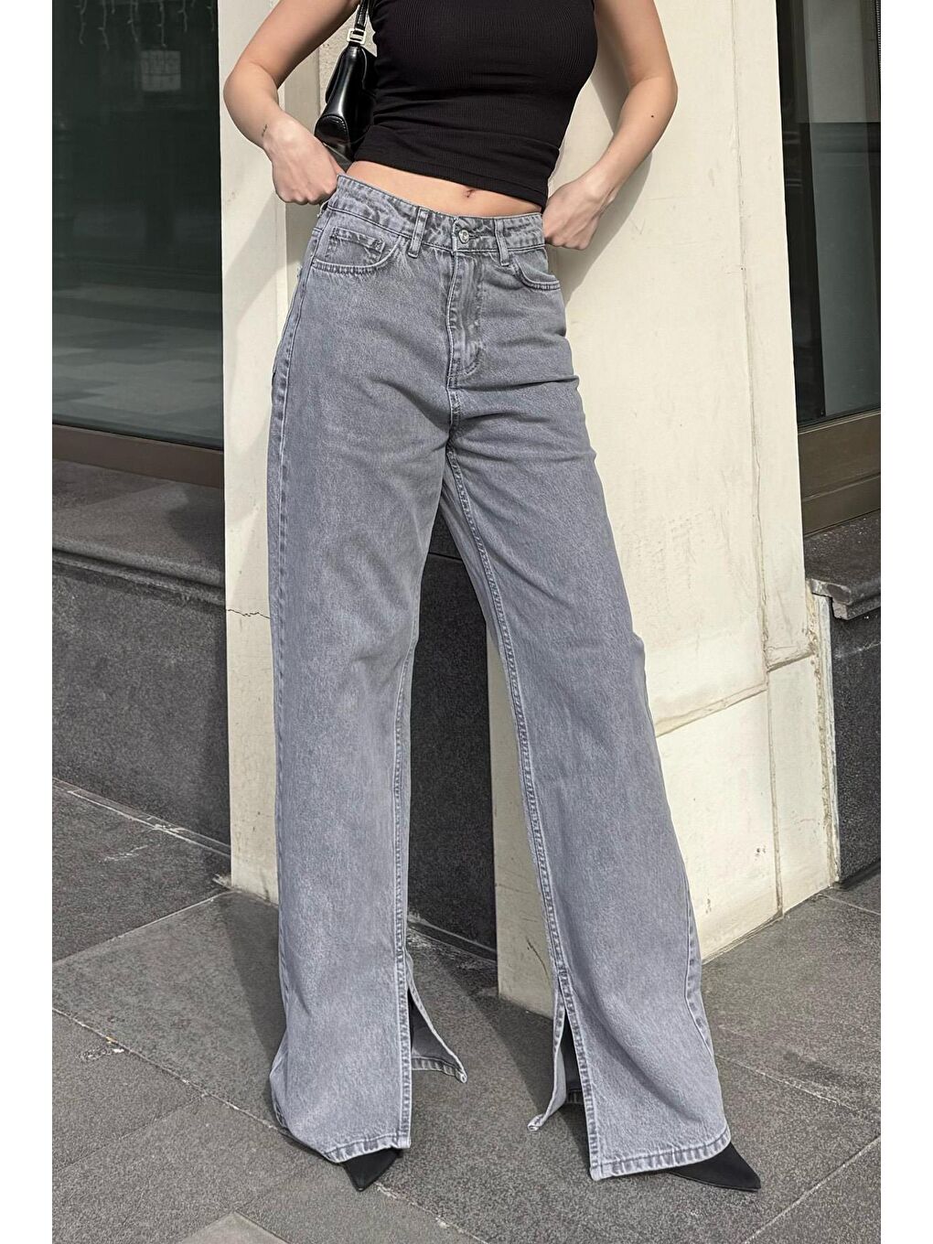 Gri Yüksek Bel Paçası Yırtmaçlı Kadın Jean Mg1384-3