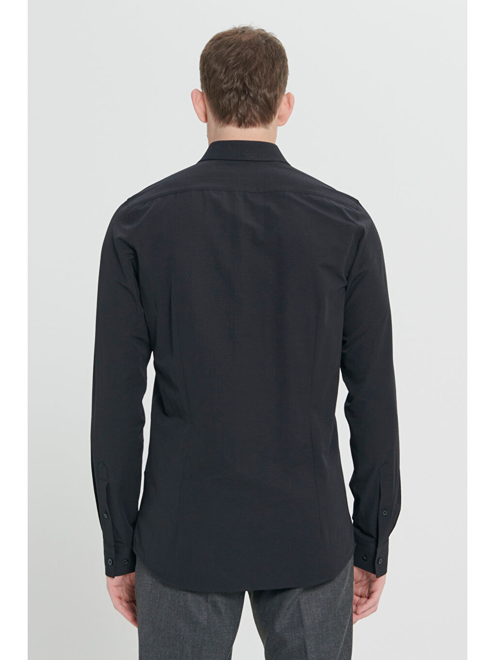 Erkek Siyah Pamuklu Slim Fit Dar Kesim Klasik Yaka Armürlü Gömlek-5