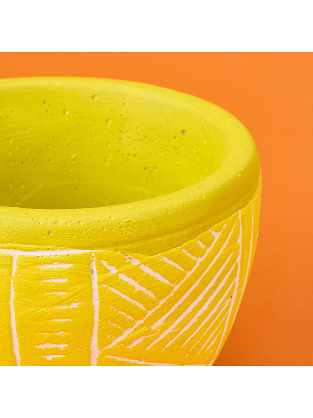 Duvar Desenli Beton Saksı - Sarı - 13,5x12,5 cm-1