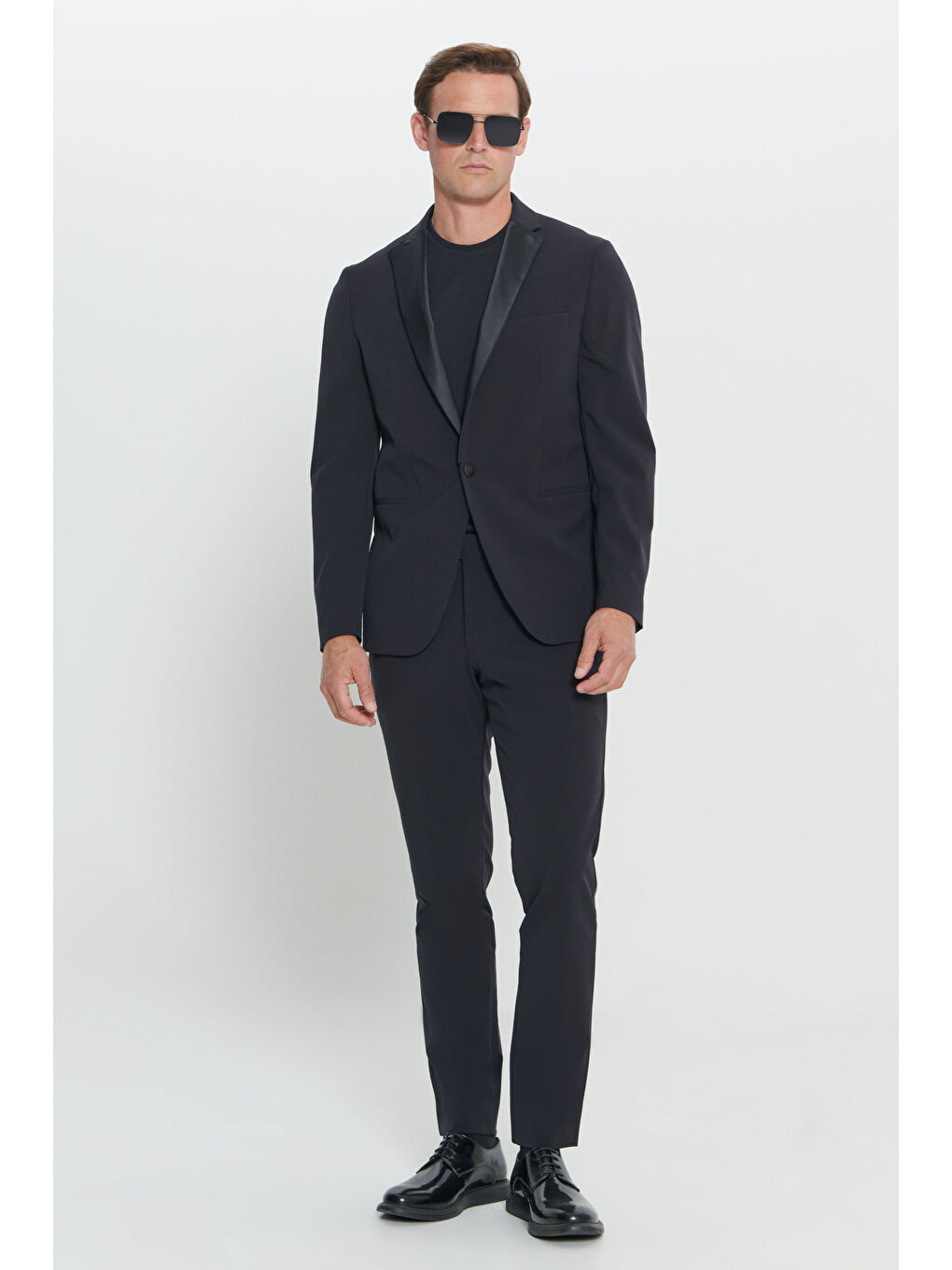 Erkek Siyah Slim Fit Dar Kesim Mono Yaka Smokin Takım-1