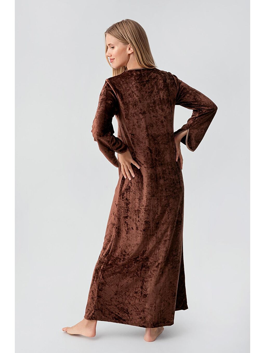 Kahverengi Uzun Kollu Esnek Kadife Viskoz Elbise 21117-5