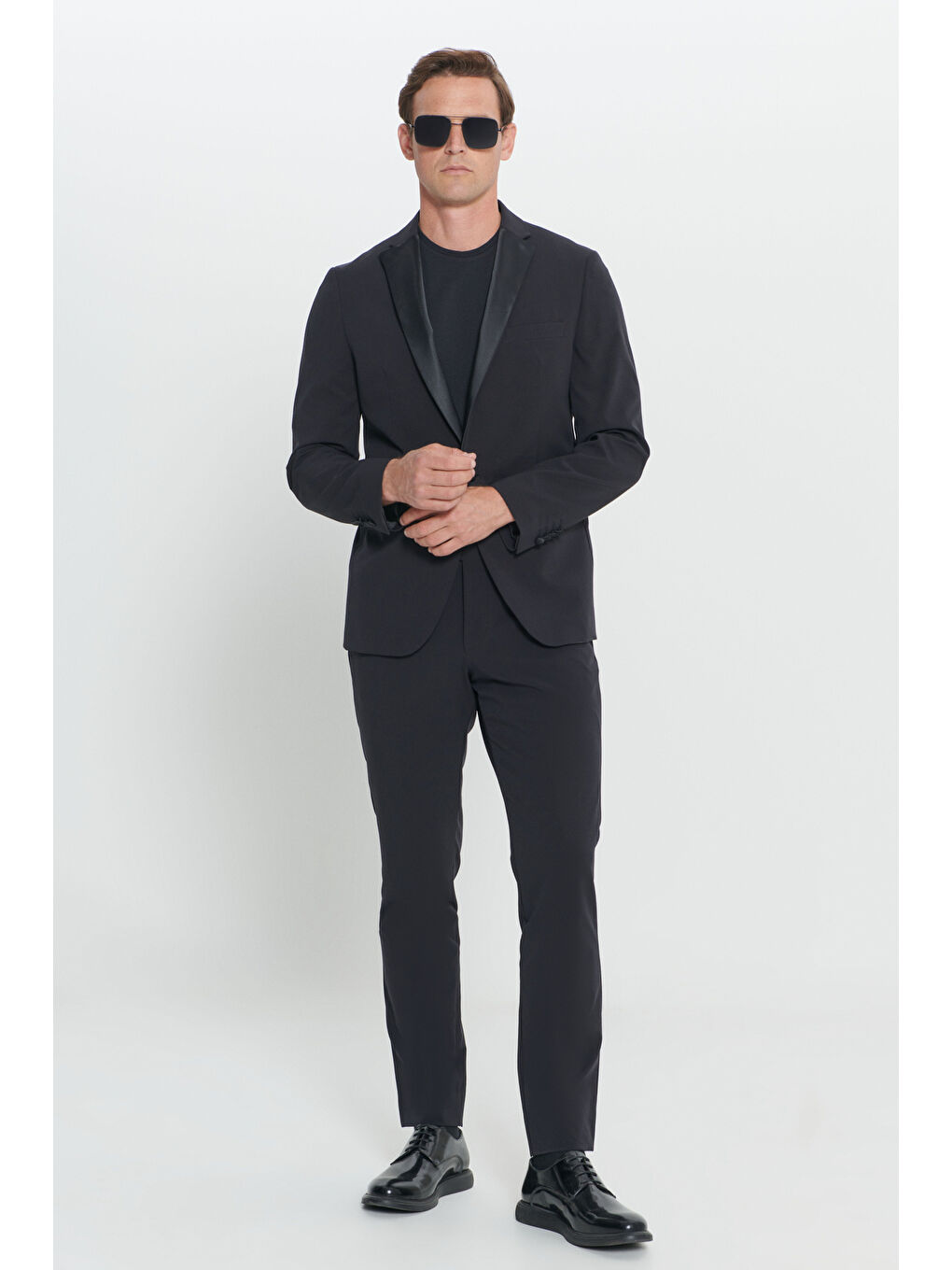 Erkek Siyah Slim Fit Dar Kesim Mono Yaka Smokin Takım-2