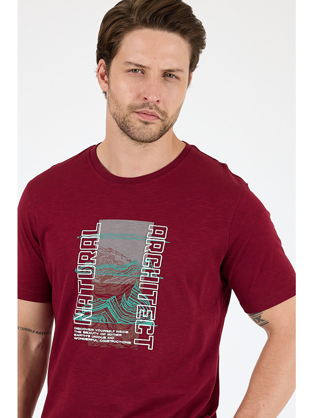 Bordo Bisiklet Yaka Baskılı Penye Erkek %100 Pamuk Tişört-3
