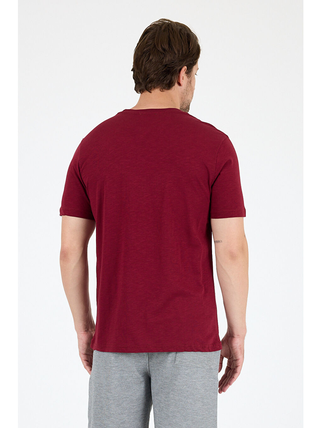 Bordo Bisiklet Yaka Baskılı Penye Erkek %100 Pamuk Tişört-4