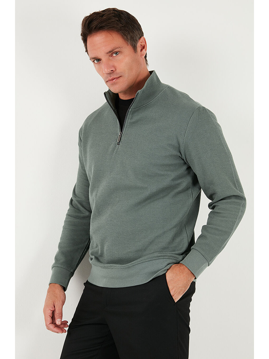 Haki Pamuklu Regular Fit Yarım Fermuarlı Dik Yaka Erkek Sweat 5905716