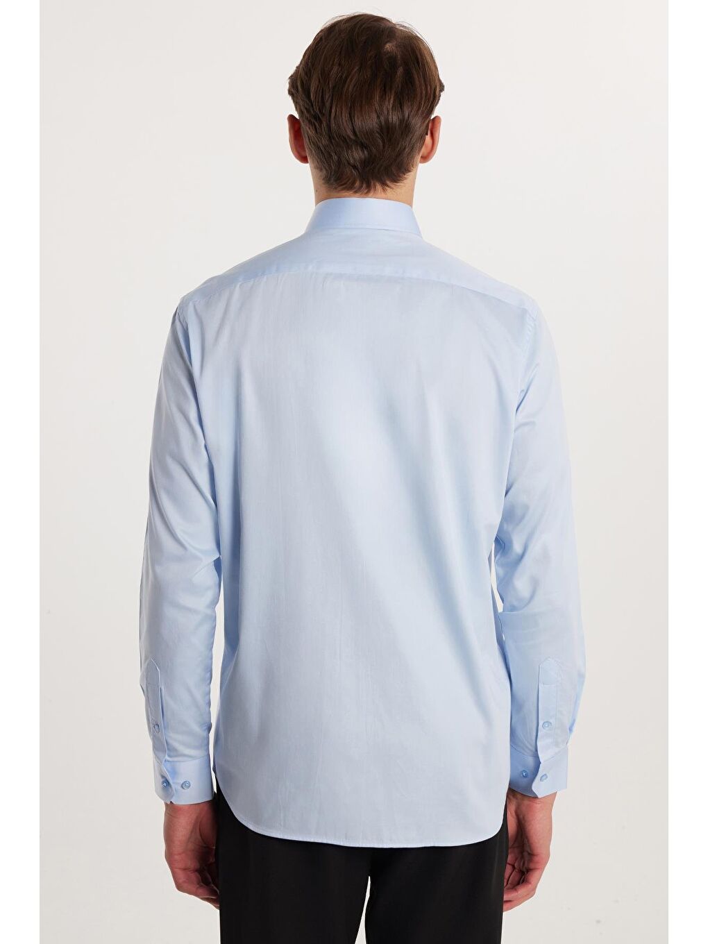 Erkek Regular Fit Klasik Kesim %100 Pamuk Saten Tek Cepli Mavi Gömlek-4