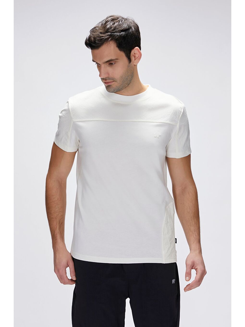 Beyaz Tobias Marshall Erkek Tişört-2