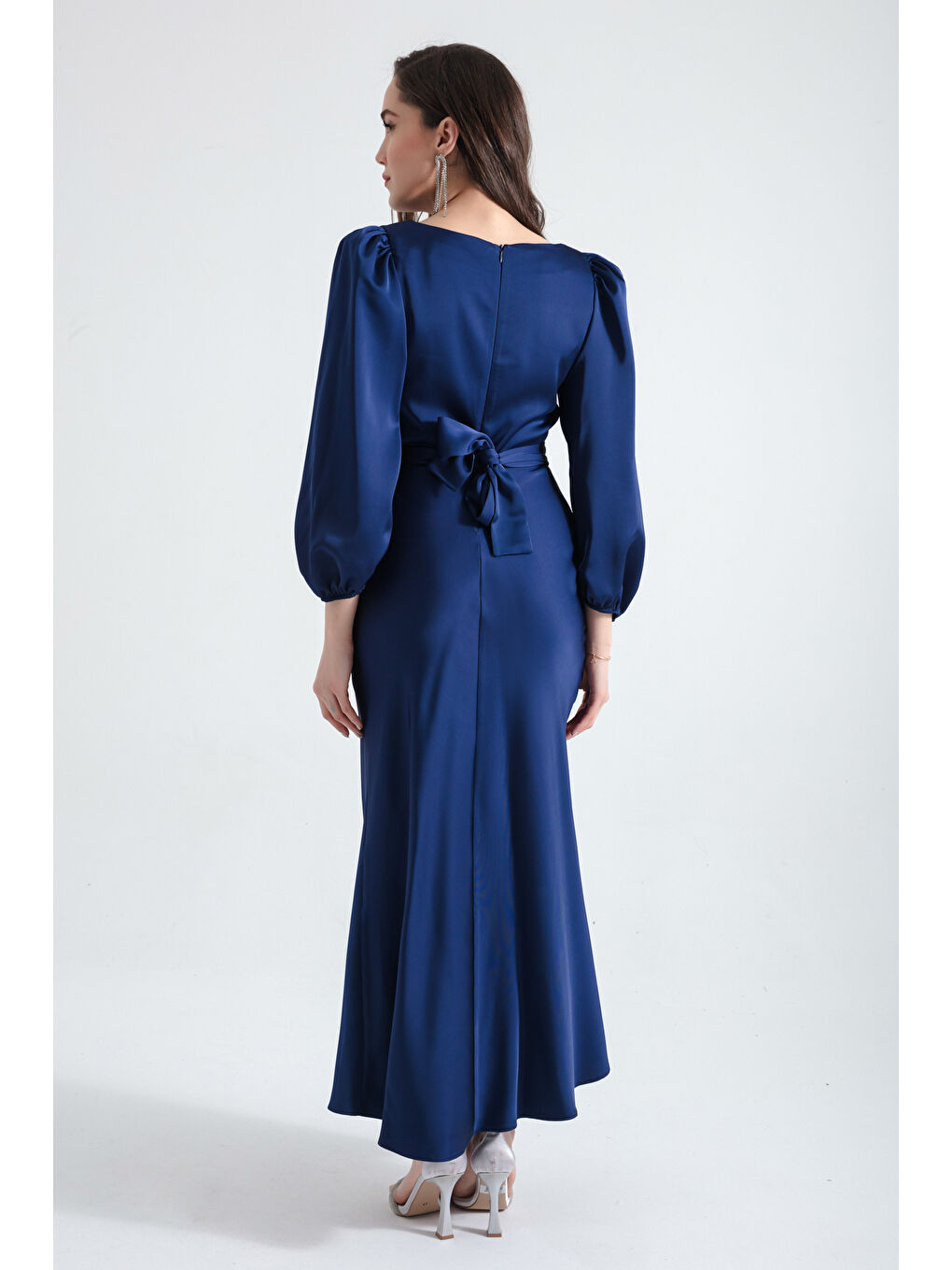 Kadın Lacivert Kemerli Midi Saten Abiye Elbise-4