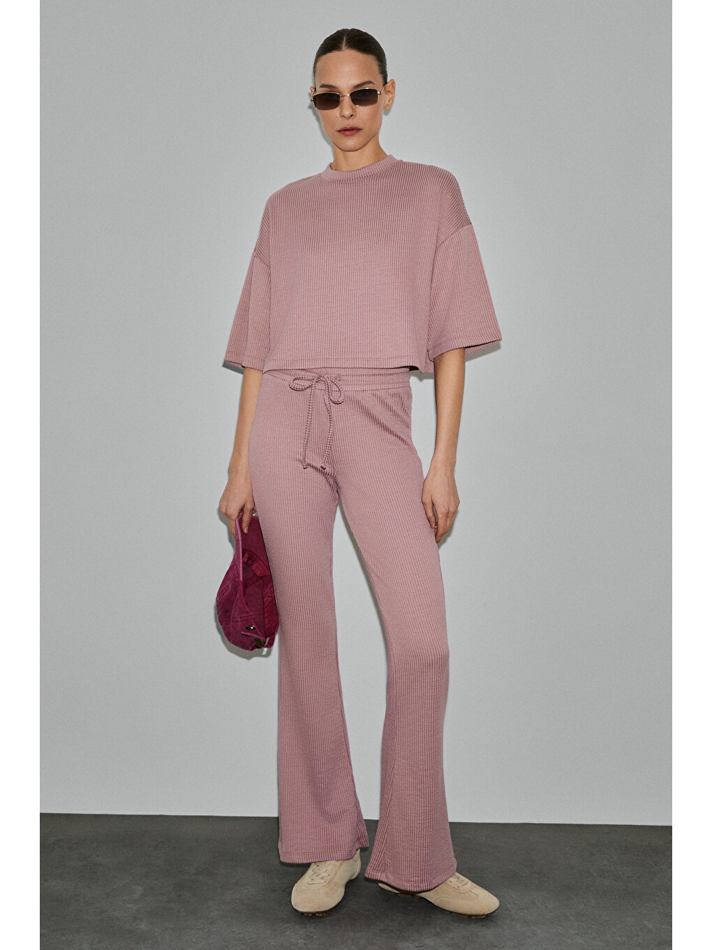 Prıme Kadın Organik Pamuklu Bisiklet Yaka Kısa Kollu Oversize Crop Pembe T-shirt