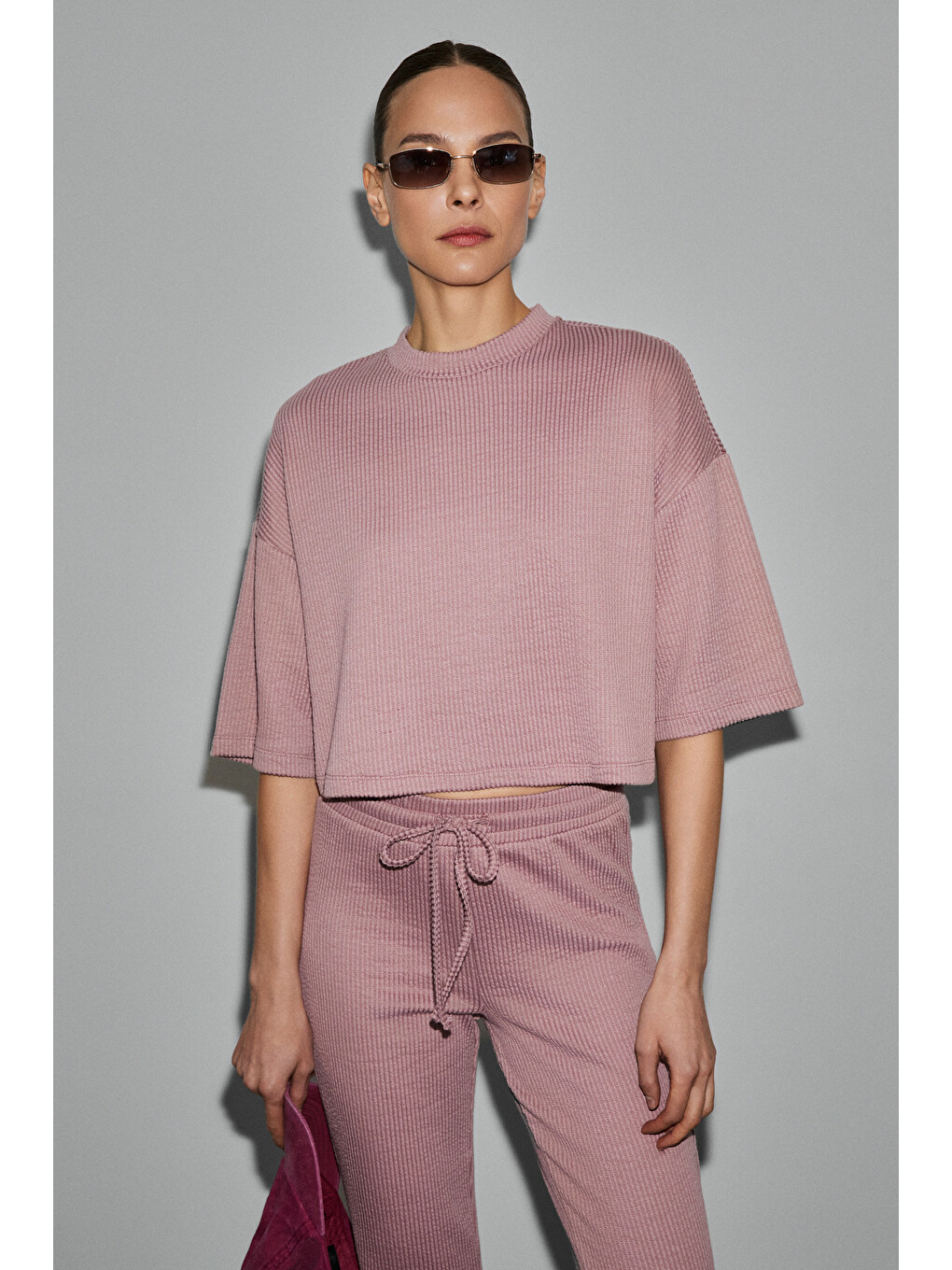 Prıme Kadın Organik Pamuklu Bisiklet Yaka Kısa Kollu Oversize Crop Pembe T-shirt-1