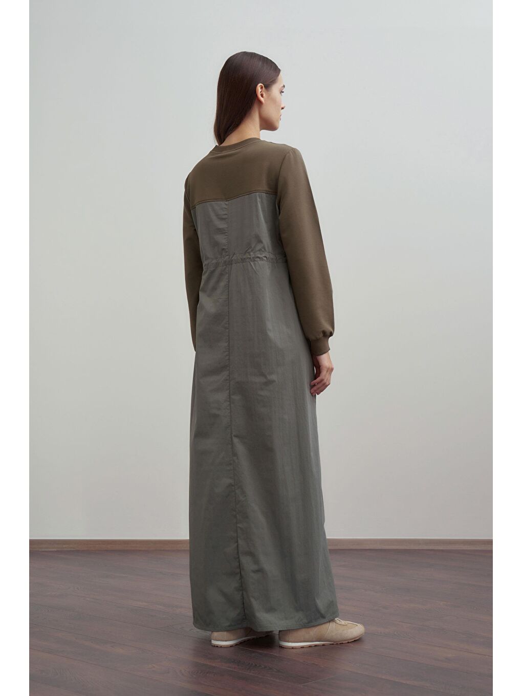 Haki-Pamuklu Lastikli Bel Ayarlı Elbise-3