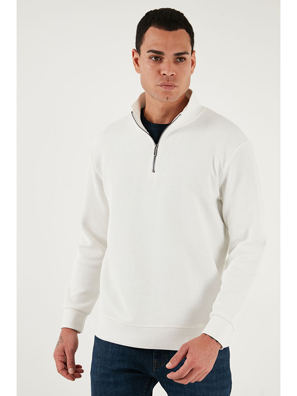 Ekru Pamuklu Regular Fit Yarım Fermuarlı Dik Yaka Erkek Sweat 5905716-1