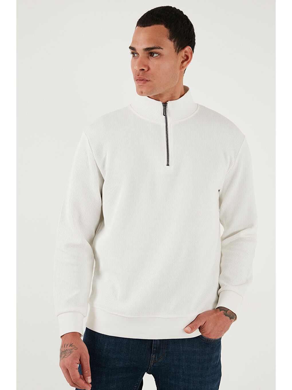 Ekru Pamuklu Regular Fit Yarım Fermuarlı Dik Yaka Erkek Sweat 5905716-4