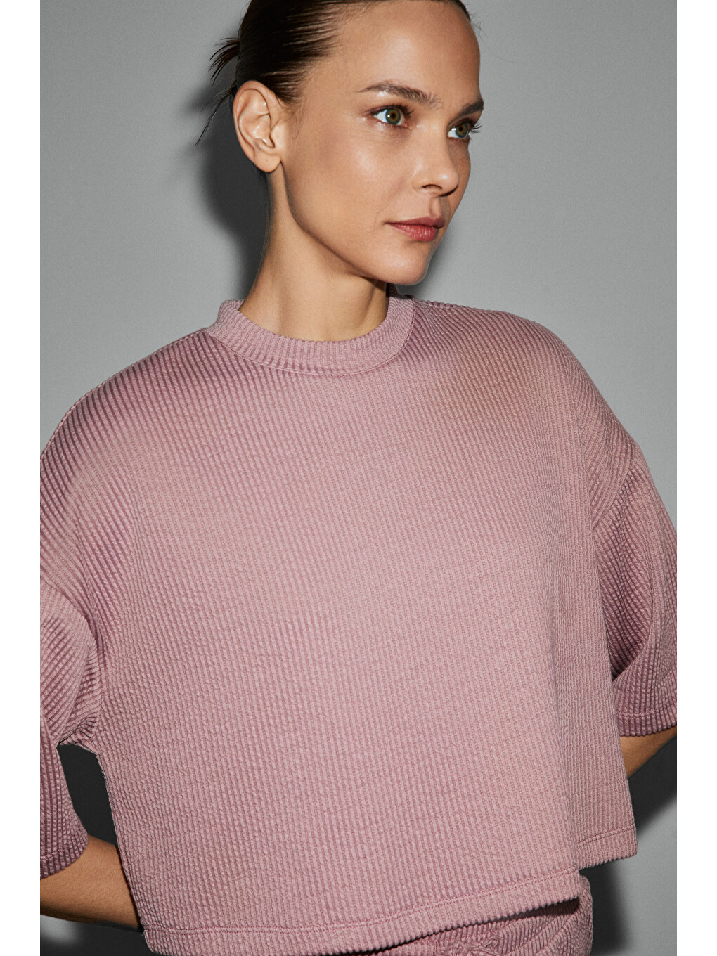 Prıme Kadın Organik Pamuklu Bisiklet Yaka Kısa Kollu Oversize Crop Pembe T-shirt-3