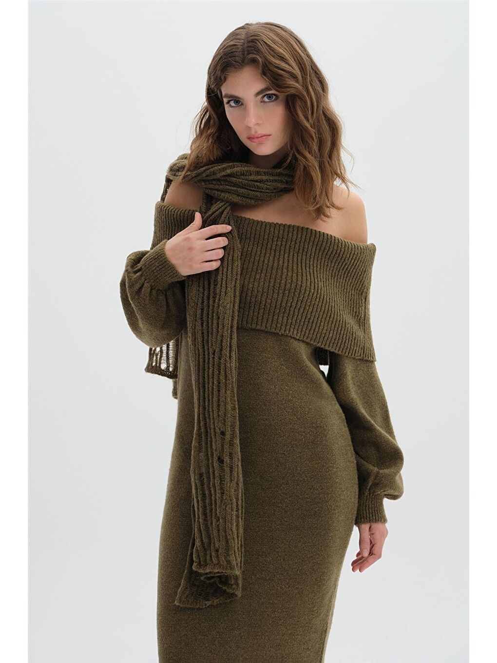 Haki Şal Yaka Uzun Triko Elbise-2
