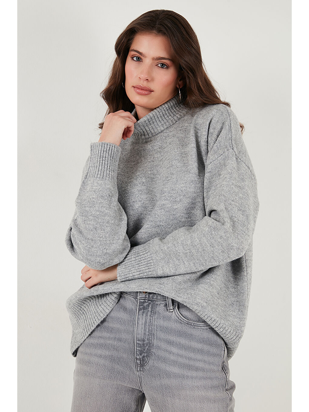 Kahverengi Oversize Fit Balıkçı Yaka Yumuşak Dokulu 2'li Paket Triko Kazak 680KZ00469S2-1