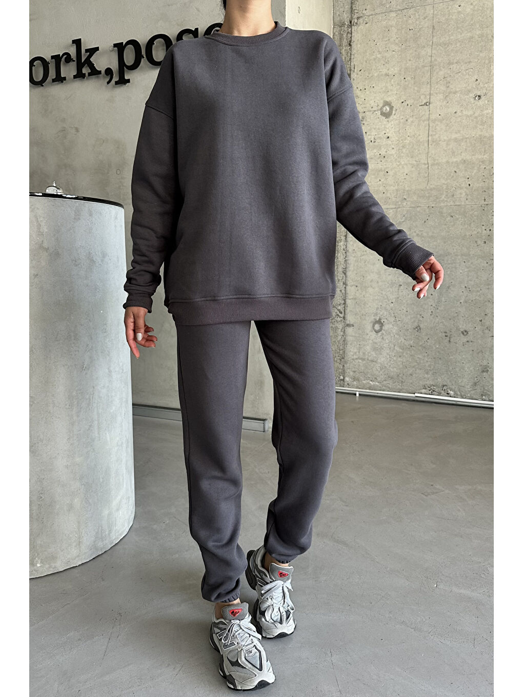 Kadın Erkek Antrasit Bisiklet Yaka Düz Oversize Alt-Üst Eşofman Takımı-1