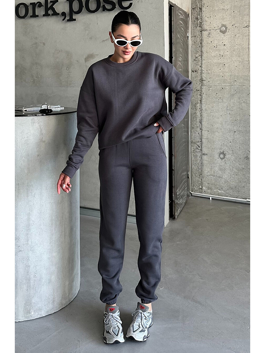 Kadın Erkek Antrasit Bisiklet Yaka Düz Oversize Alt-Üst Eşofman Takımı-3