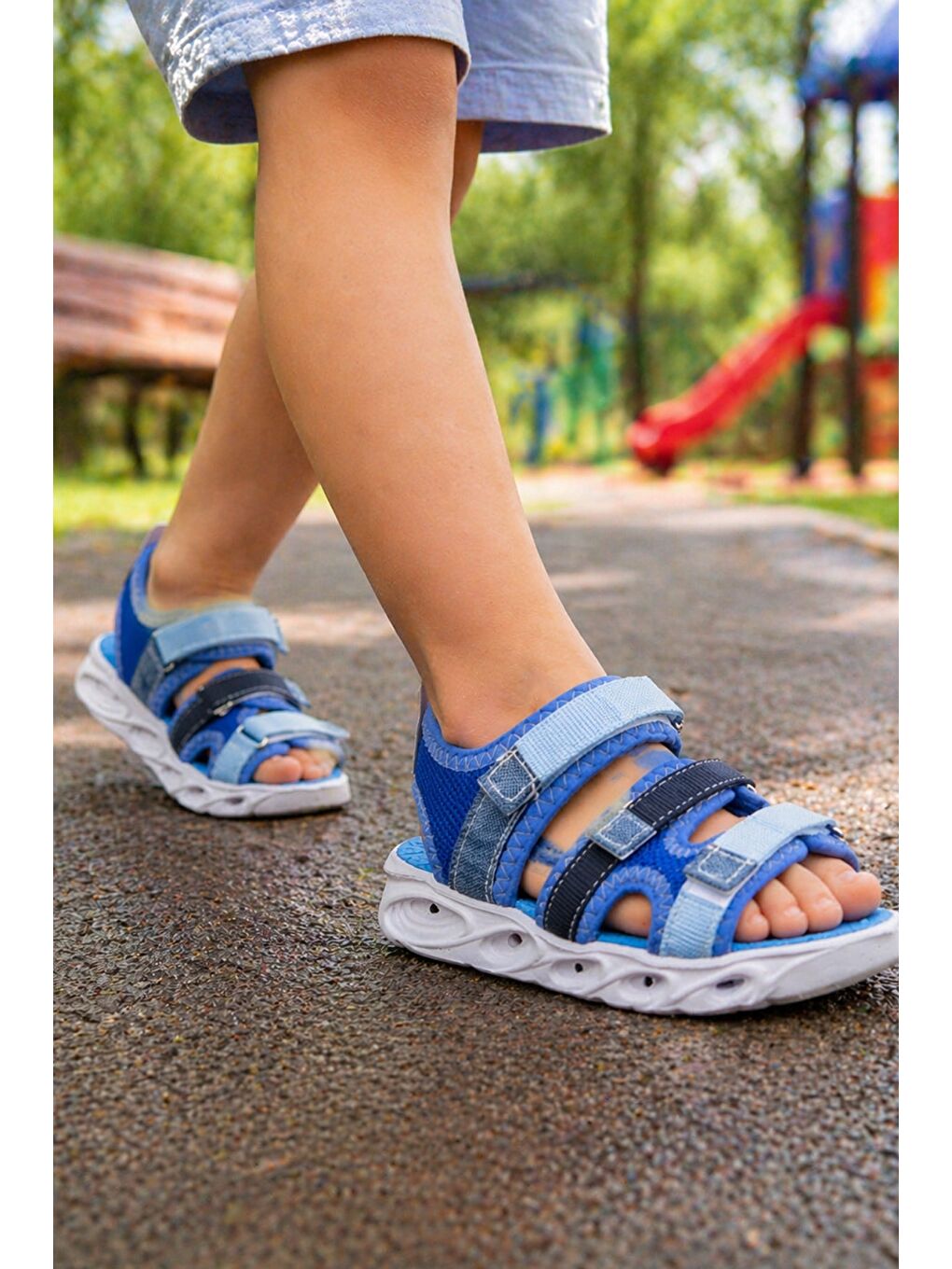 Mavi NAVİ Erkek Çocuk Cırtlı Işıklı Sandalet-5