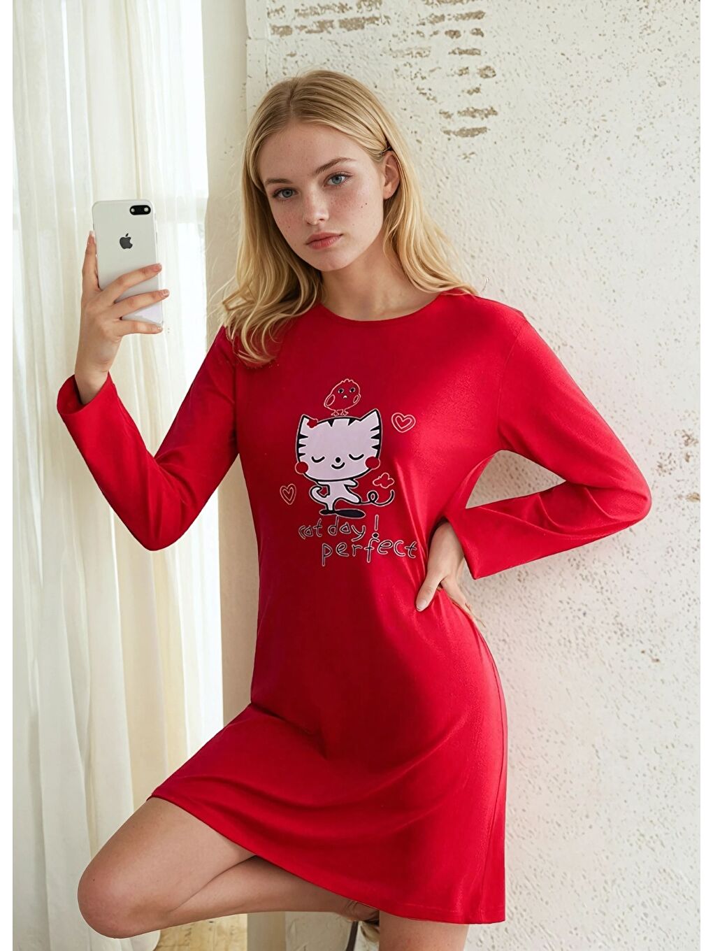 Day Baskılı Kırmızı Kadın Gecelik-3