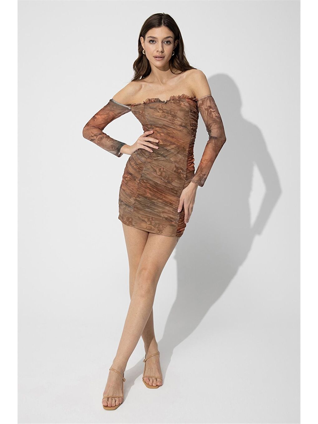 Karışık Renkli Büzgülü Mini Elbise-1