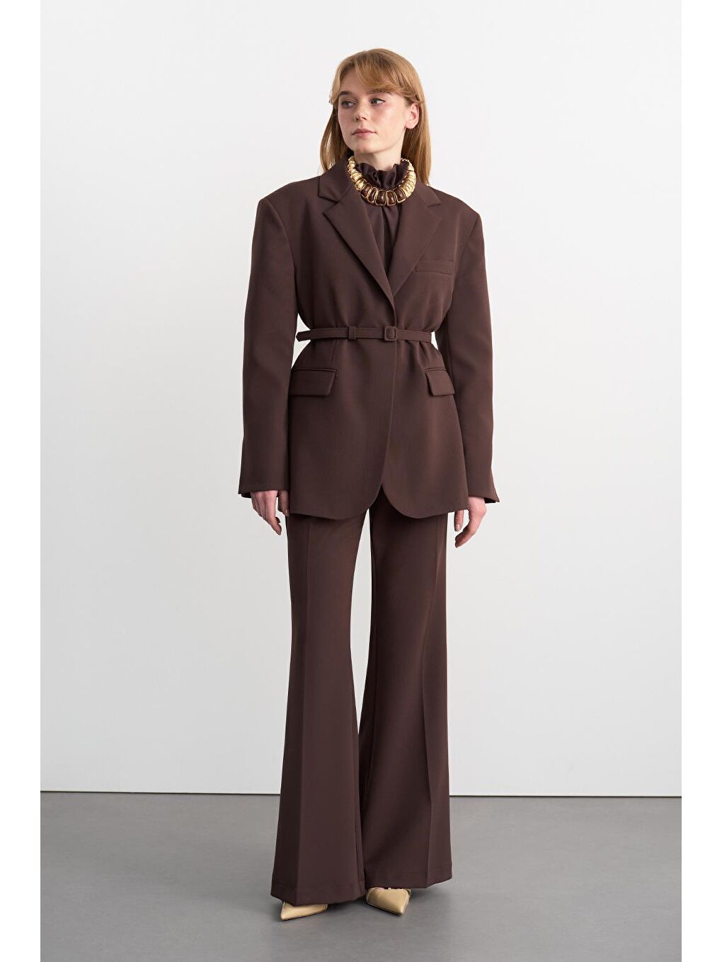 Kahverengi Fit Kesim Vatkalı Ceket Pantolon Takım Kahve
