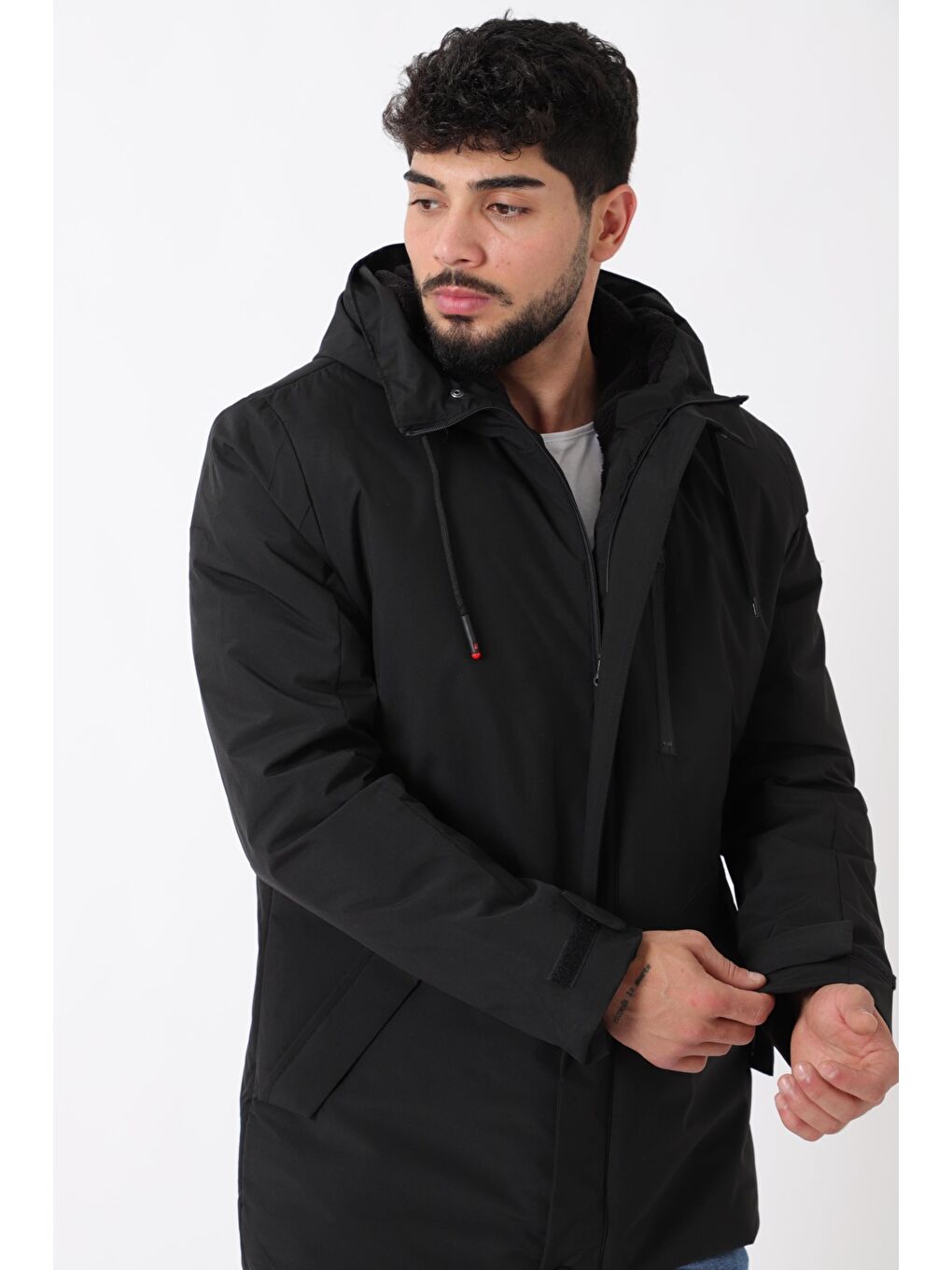 Siyah Sporlikra Kumaş Tasarım Cep Kışlık Kapüşonlu Mont PLDP 3013_50458-4
