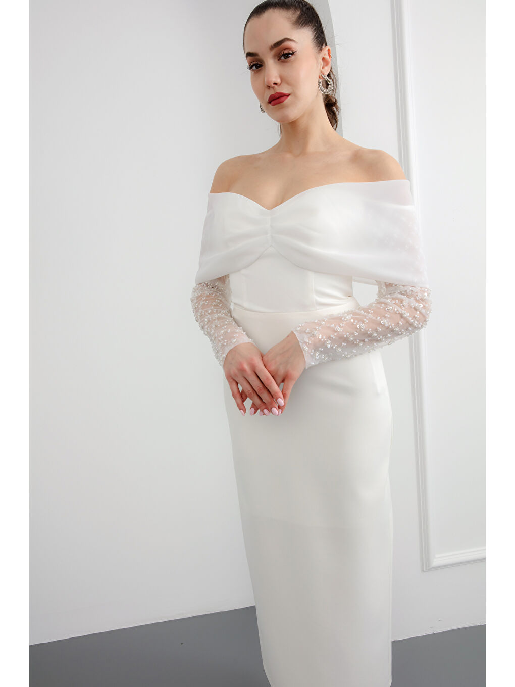 Kadın Beyaz Kol Detaylı Fiyonklu Söz Nişan Nikah Abiye Elbise-2