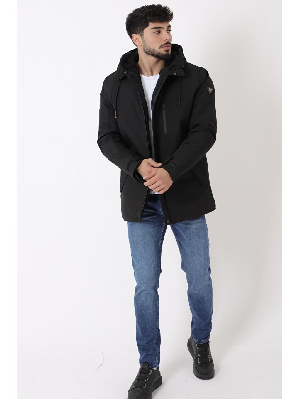 Siyah Sporlikra Kumaş Tasarım Cep Kışlık Kapüşonlu Mont PLDP 3013_50458-5